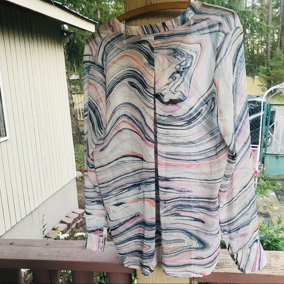 Halston marble colorful long sleeve top sizeS/P - Picture 2 of 3